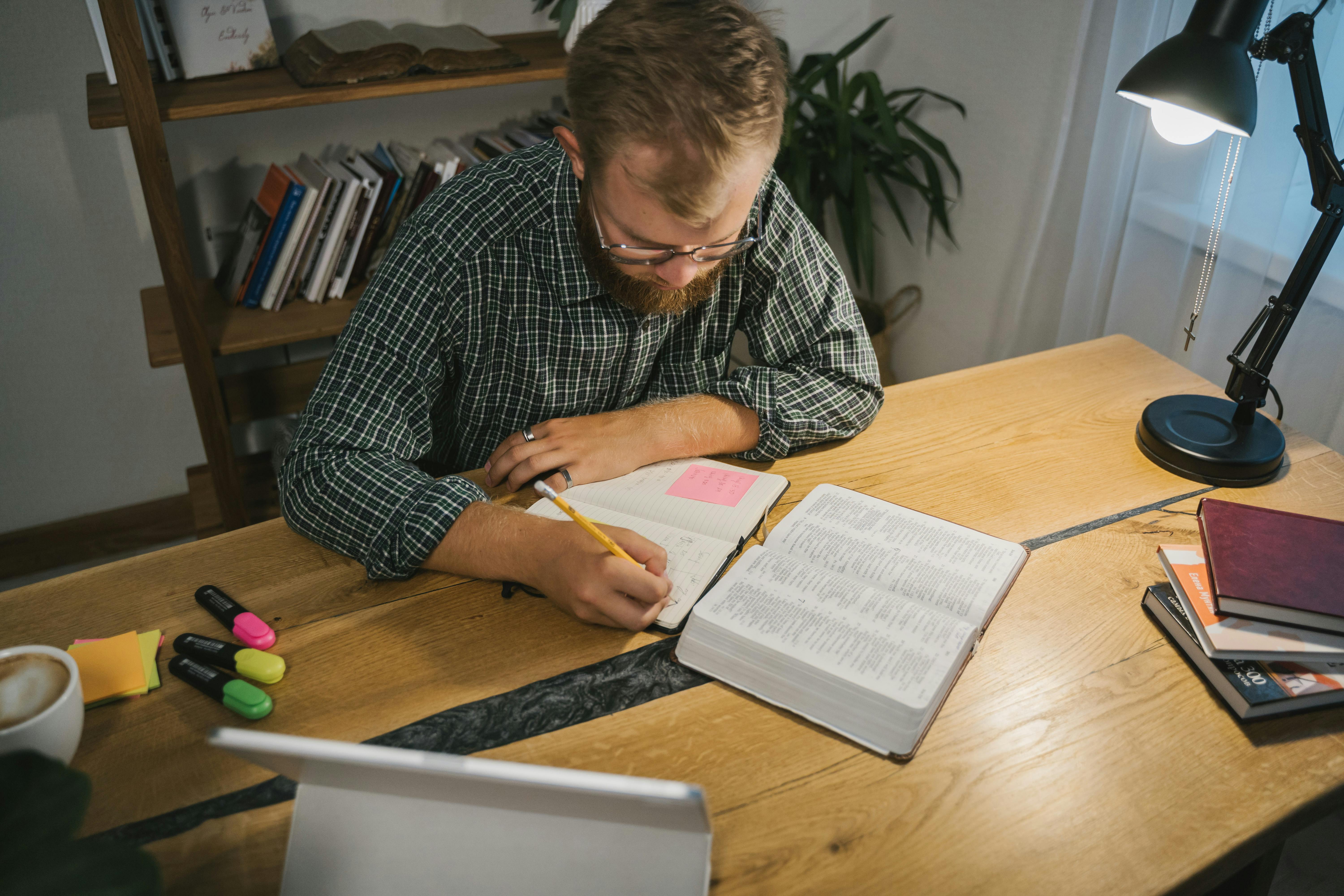 Smart Ways to Make a Facebook Post Shareable in 2025